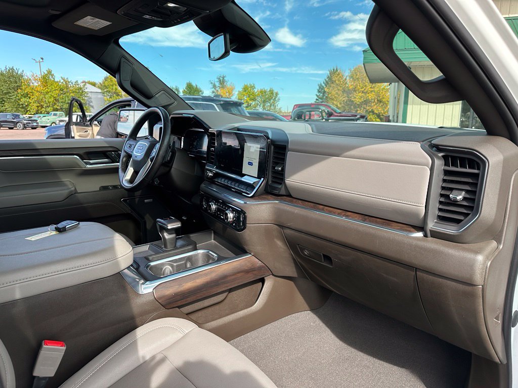 Used 2023 GMC Sierra 1500 SLT w/ SLT Premium Package AWD/4WD image 29