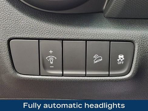 Used 2022 Hyundai Kona SEL AWD/4WD image 9