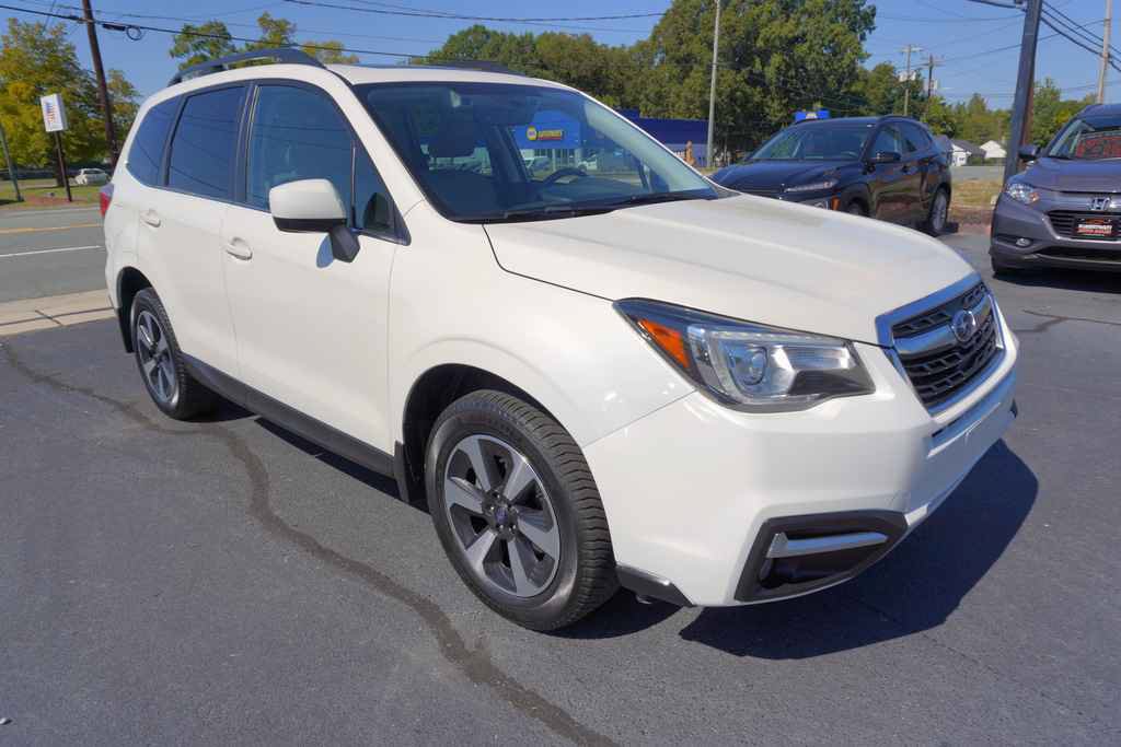 Used 2018 Subaru Forester 2.5i Limited AWD/4WD image 4