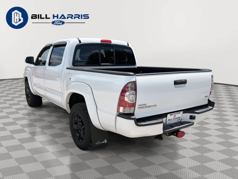 Used 2015 Toyota Tacoma 4x4 Double Cab w/ Convenience Package image 7