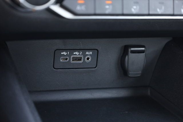 Used 2025 Nissan Altima 2.5 SV FWD image 24
