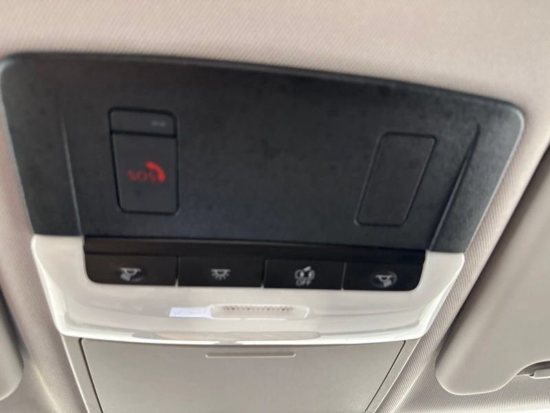 Used 2024 Mitsubishi Outlander SE AWD/4WD image 35