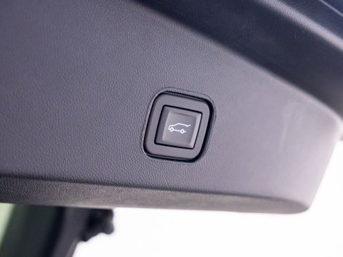 Certified 2025 Cadillac Lyriq Luxury w/ LPO, Floor Liner Package AWD/4WD image 36