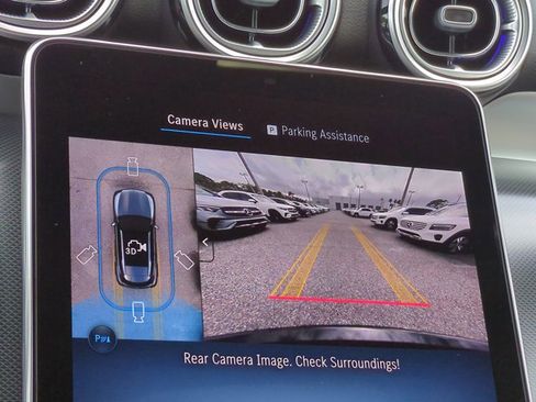 Used 2026 Mercedes-Benz GLC 300 GLC 300 image 21