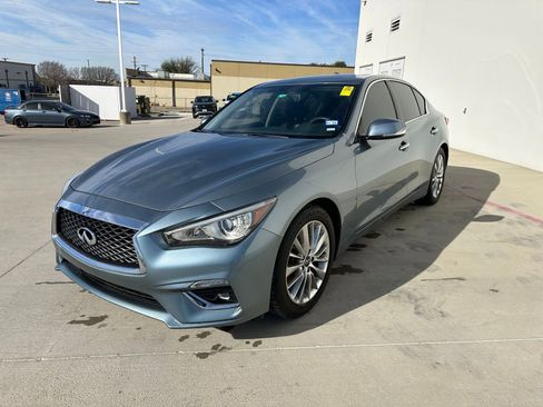 Used 2020 INFINITI Q50 Luxe image 3