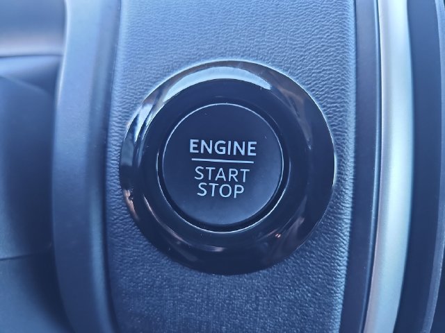 Used 2025 Ford Expedition Max Active AWD/4WD image 31