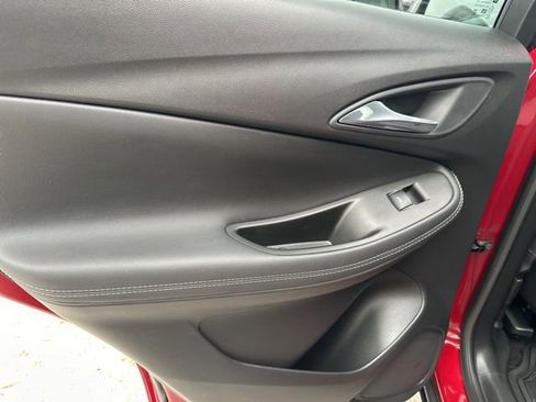 Used 2021 Buick Encore GX Essence w/ Experience Buick Package image 49