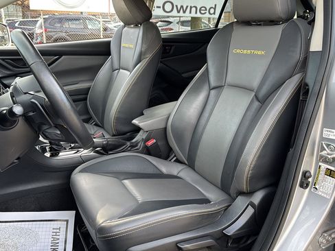 Used 2022 Subaru Crosstrek 2.5i Sport w/ Moonroof Package image 15