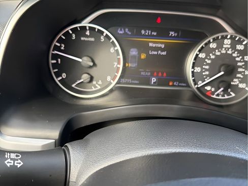 Used 2023 Nissan Murano SV w/ SV Midnight Edition Package image 14