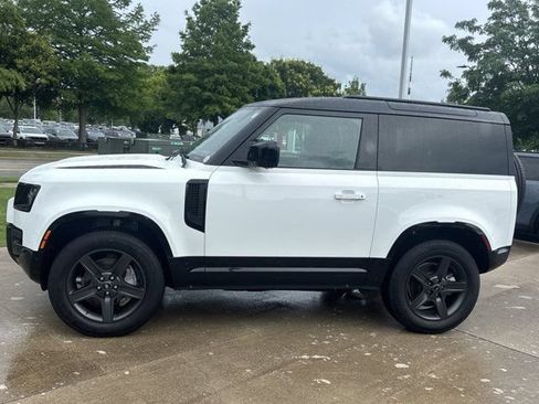 Used 2023 Land Rover Defender 90 X-Dynamic SE AWD/4WD image 10