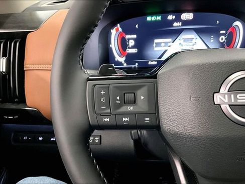 New 2026 Nissan Pathfinder Platinum image 24