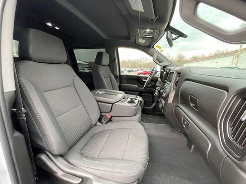 Used 2020 Chevrolet Silverado 2500 Custom w/ Custom Value Package image 23