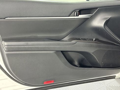 Used 2024 Toyota Camry SE w/ Convenience Package FWD image 29