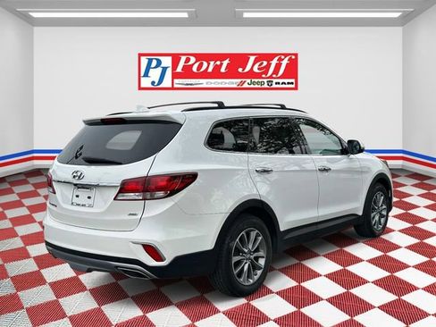 Used 2017 Hyundai Santa Fe SE w/ SE Premium Package 02 AWD/4WD image 4