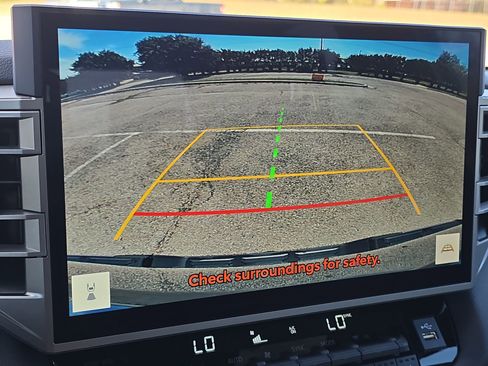 Used 2025 Toyota Tundra Limited image 18