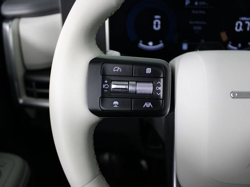 Certified 2026 Hyundai Santa Fe SEL FWD image 27