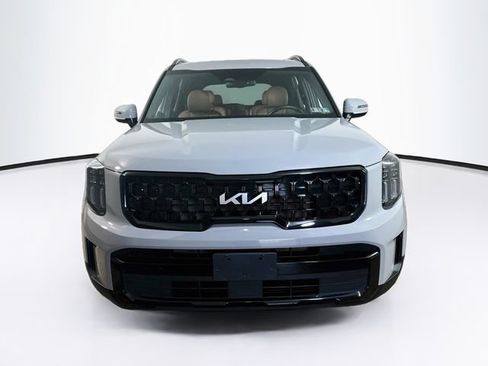 Used 2024 Kia Telluride EX X-Line AWD/4WD image 2
