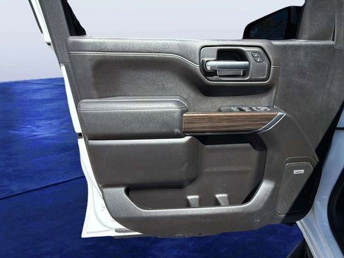 Used 2019 Chevrolet Silverado 1500 RST w/ All-Star Edition image 17