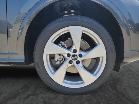 New 2026 Audi Q5 Premium Plus AWD/4WD image 6