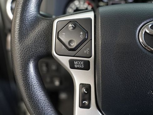 Used 2020 Toyota Tundra SR5 w/ SR5 Convenience Package image 13