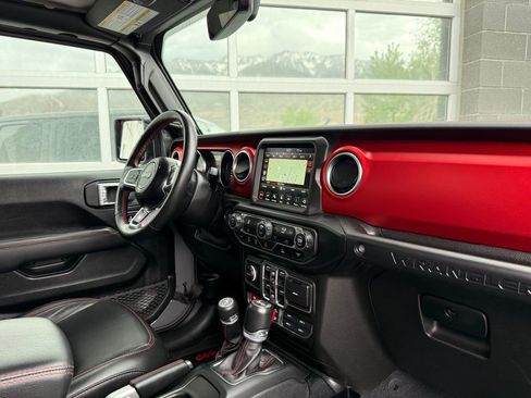 Used 2021 Jeep Wrangler Unlimited Rubicon AWD/4WD image 21