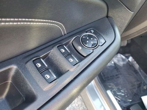 Certified 2024 Ford Edge Titanium image 20