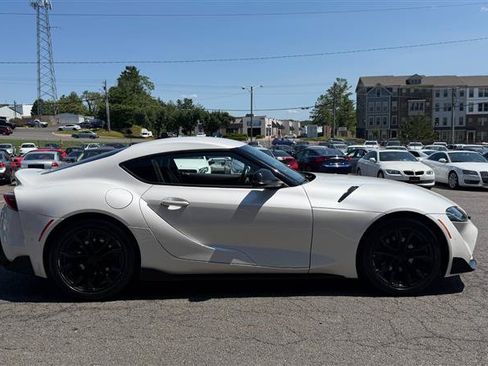 Used 2021 Toyota Supra w/ Safety & Technology Package RWD image 4
