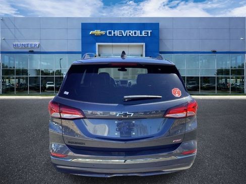 Used 2022 Chevrolet Equinox RS FWD image 3