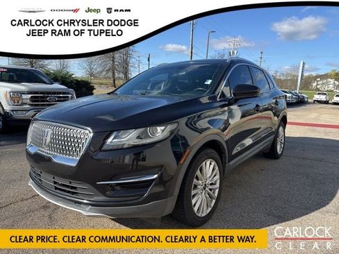 Used 2019 Lincoln MKC Premiere image 1