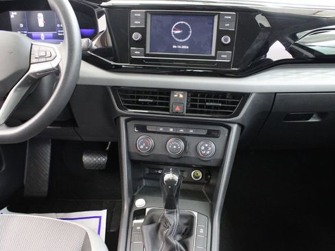 Certified 2022 Volkswagen Taos S FWD image 20