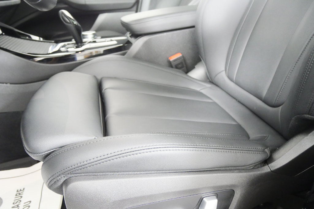Used 2021 BMW X3 sDrive30i w/ Convenience Package RWD image 10
