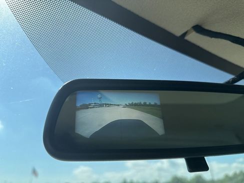 New 2025 Chevrolet Express 2500 Work Van w/ Driver Convenience Package image 4