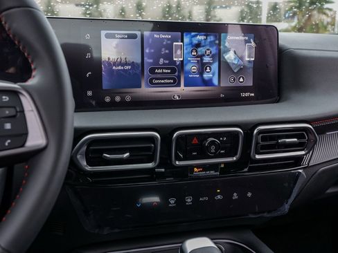 New 2026 Nissan Sentra SR image 25