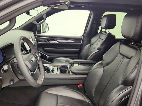 Used 2022 Jeep Wagoneer Series I w/ Premium Group I AWD/4WD image 20