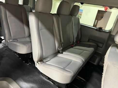 Used 2018 Nissan NV 3500 S image 30