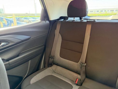 Used 2025 Chevrolet TrailBlazer LT image 37