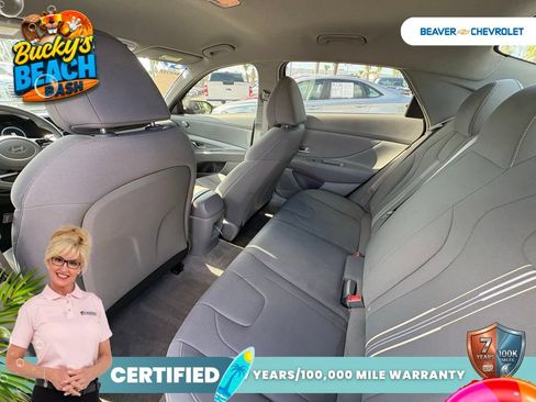Used 2024 Hyundai Elantra SEL FWD image 22
