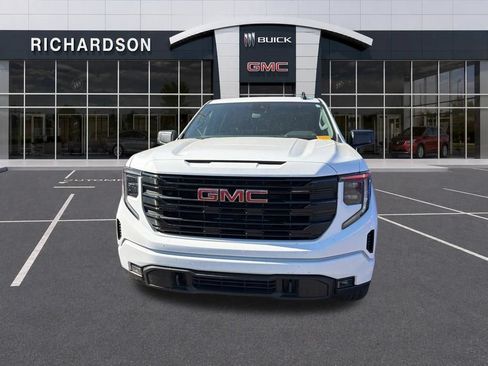 Used 2026 GMC Sierra 1500 Elevation AWD/4WD image 4