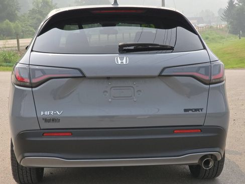 Used 2025 Honda HR-V Sport image 18