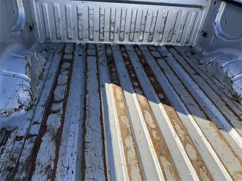 Used 2012 Nissan Titan SV w/ SV Value Truck Pkg image 22