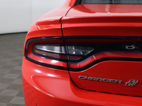 Used 2020 Dodge Charger SXT w/ Cold Weather Package image 13