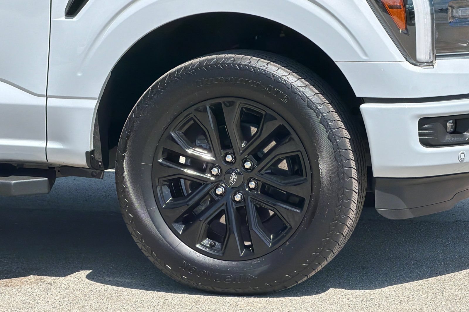 Used 2025 Ford F150 Lariat w/ Equipment Group 501A Mid AWD/4WD image 32