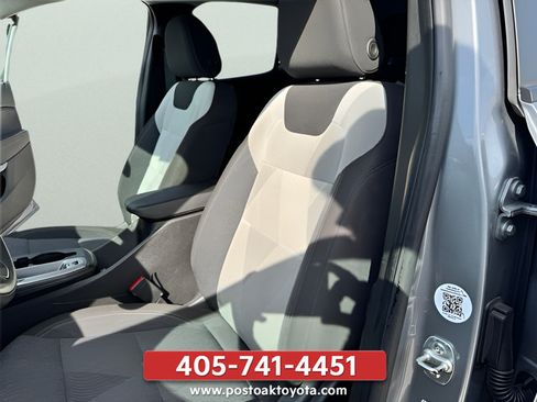 Used 2024 Chevrolet Trax LS FWD image 16