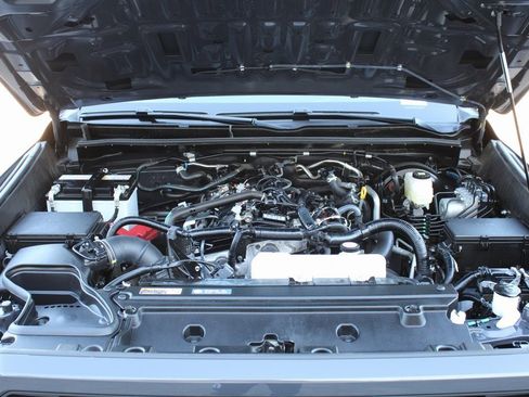 Used 2025 Toyota 4Runner SR5 image 26