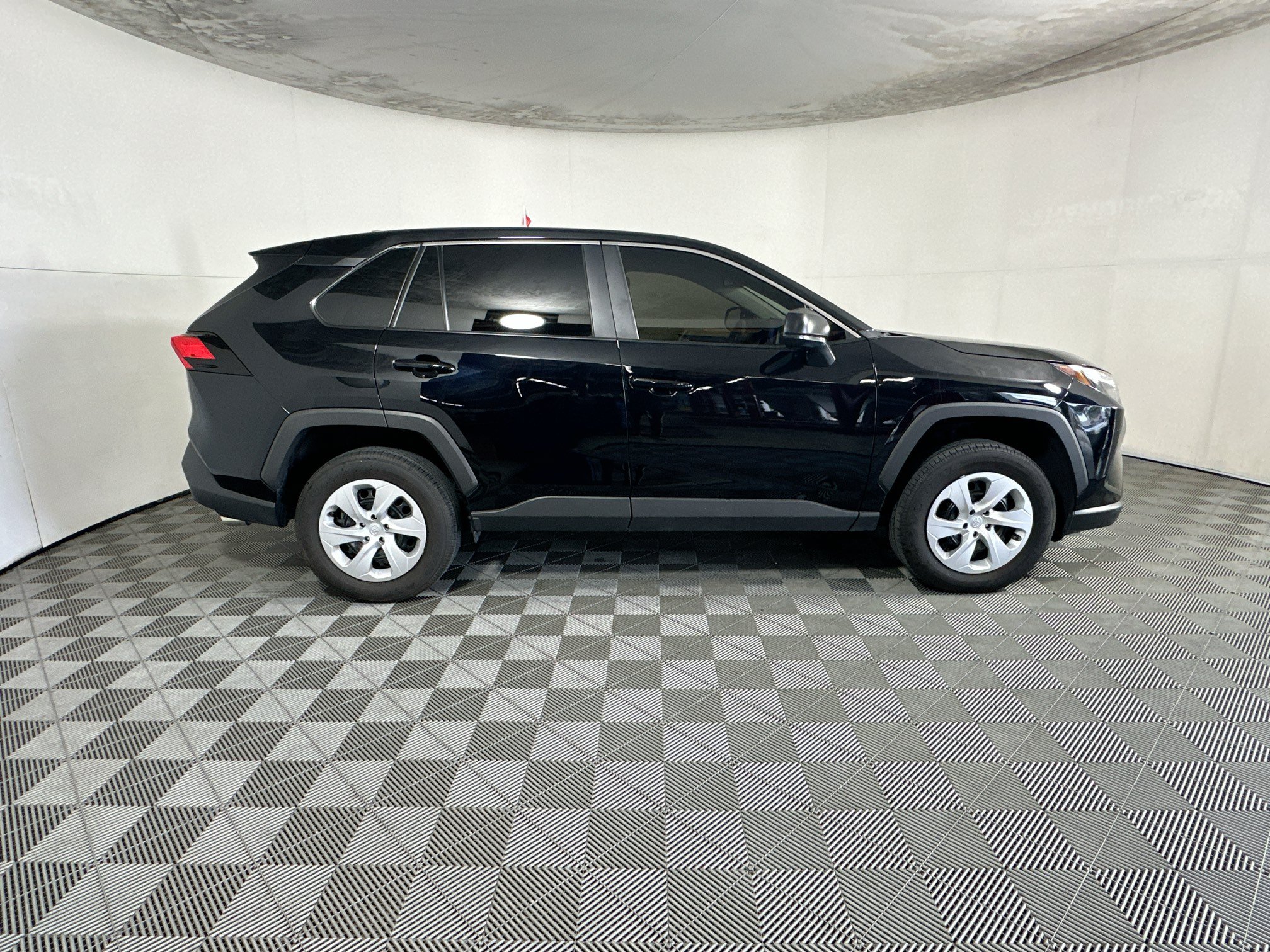 Certified 2025 Toyota RAV4 LE FWD image 2