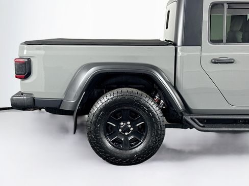 Used 2021 Jeep Gladiator Mojave AWD/4WD image 39