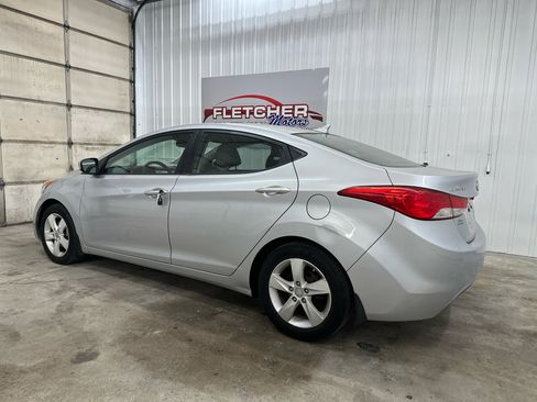 Used 2012 Hyundai Elantra GLS w/ Preferred Pkg 3 image 7