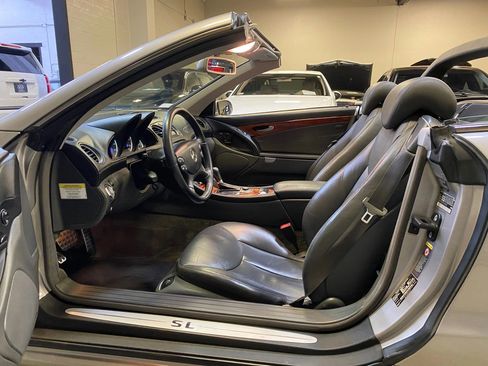Used 2005 Mercedes-Benz SL 500 image 22