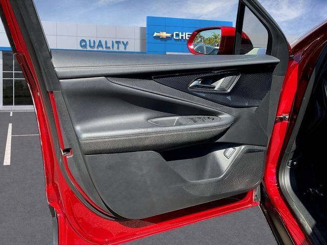 Certified 2024 Chevrolet Blazer EV LT AWD/4WD image 22