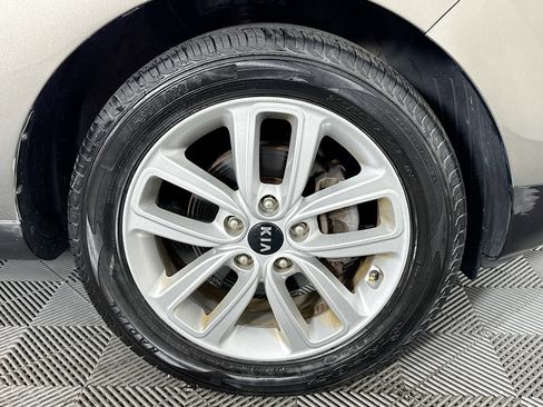 Used 2019 Kia Soul + image 30